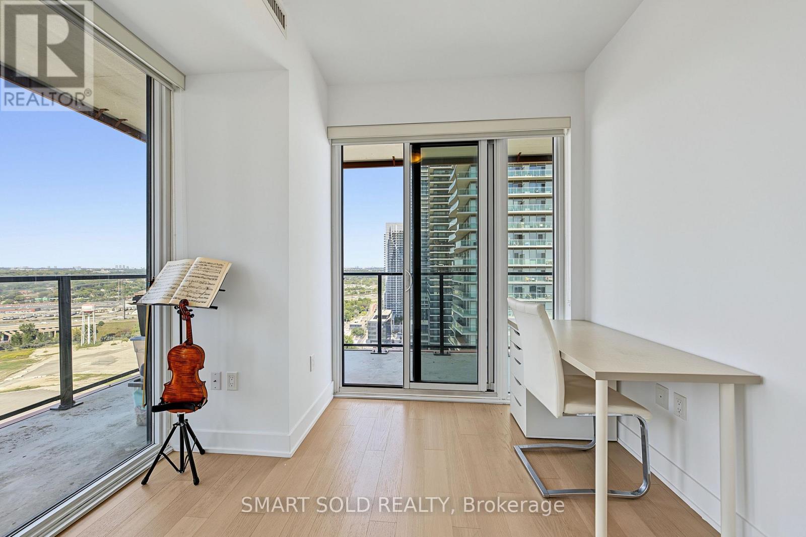 2313 - 30 Shore Breeze Drive, Toronto, Ontario  M8V 0J1 - Photo 15 - W13833606
