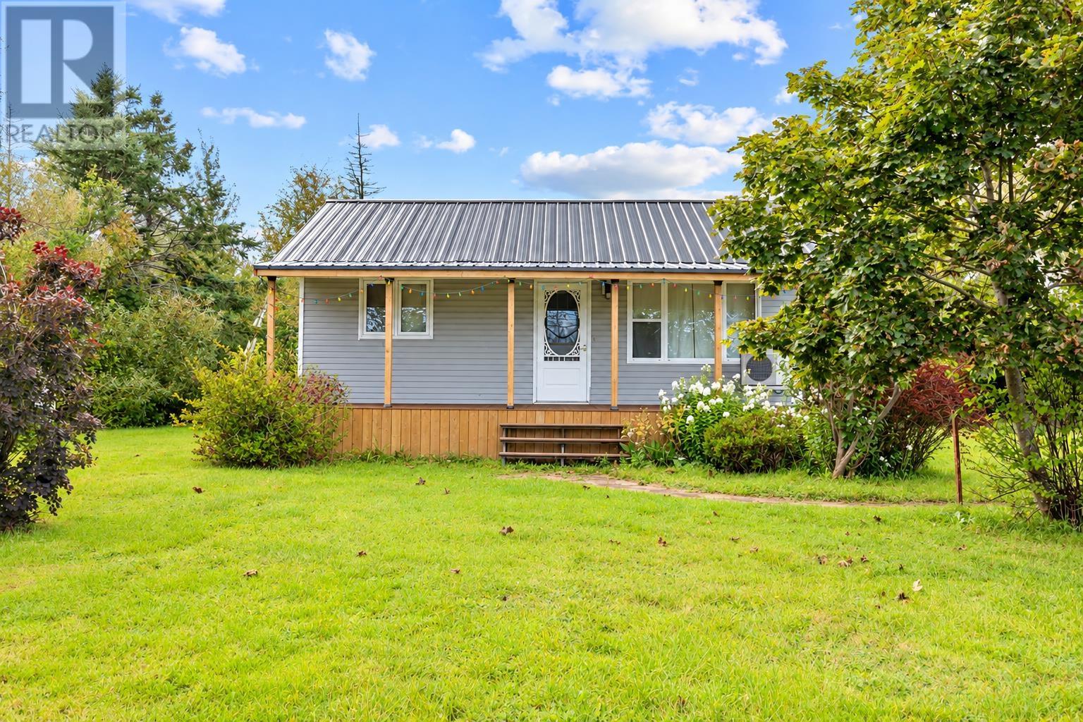 3117 Brackley Point Road, Brackley, Prince Edward Island  C1E 2N9 - Photo 1 - 202624473