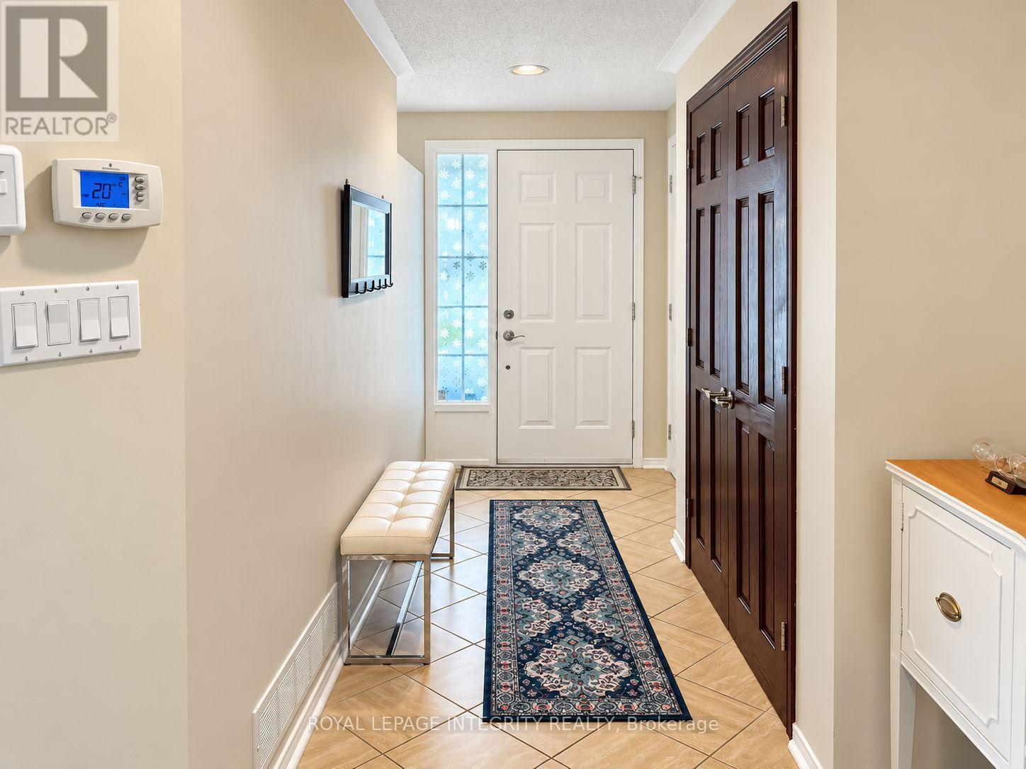 42 Settler's Ridge Way, Ottawa, Ontario  K2J 4V2 - Photo 4 - X13833670