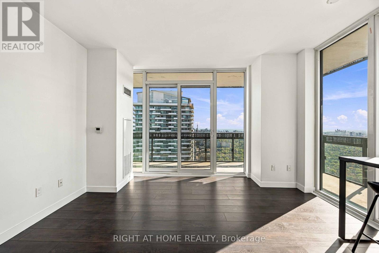 5002 - 8 Eglinton Avenue E, Toronto, Ontario  M4P 0C1 - Photo 11 - C13833628