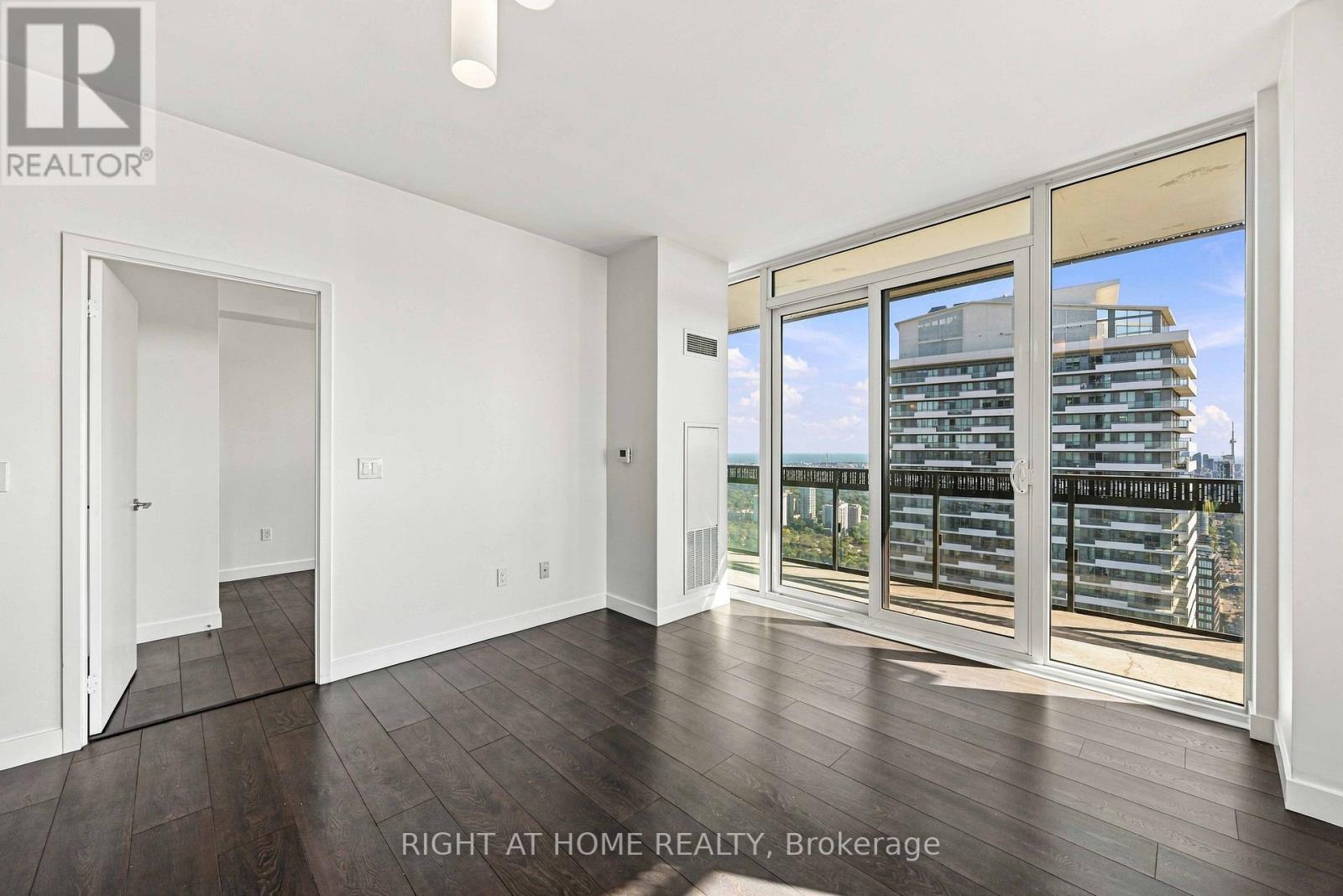 5002 - 8 Eglinton Avenue E, Toronto, Ontario  M4P 0C1 - Photo 12 - C13833628