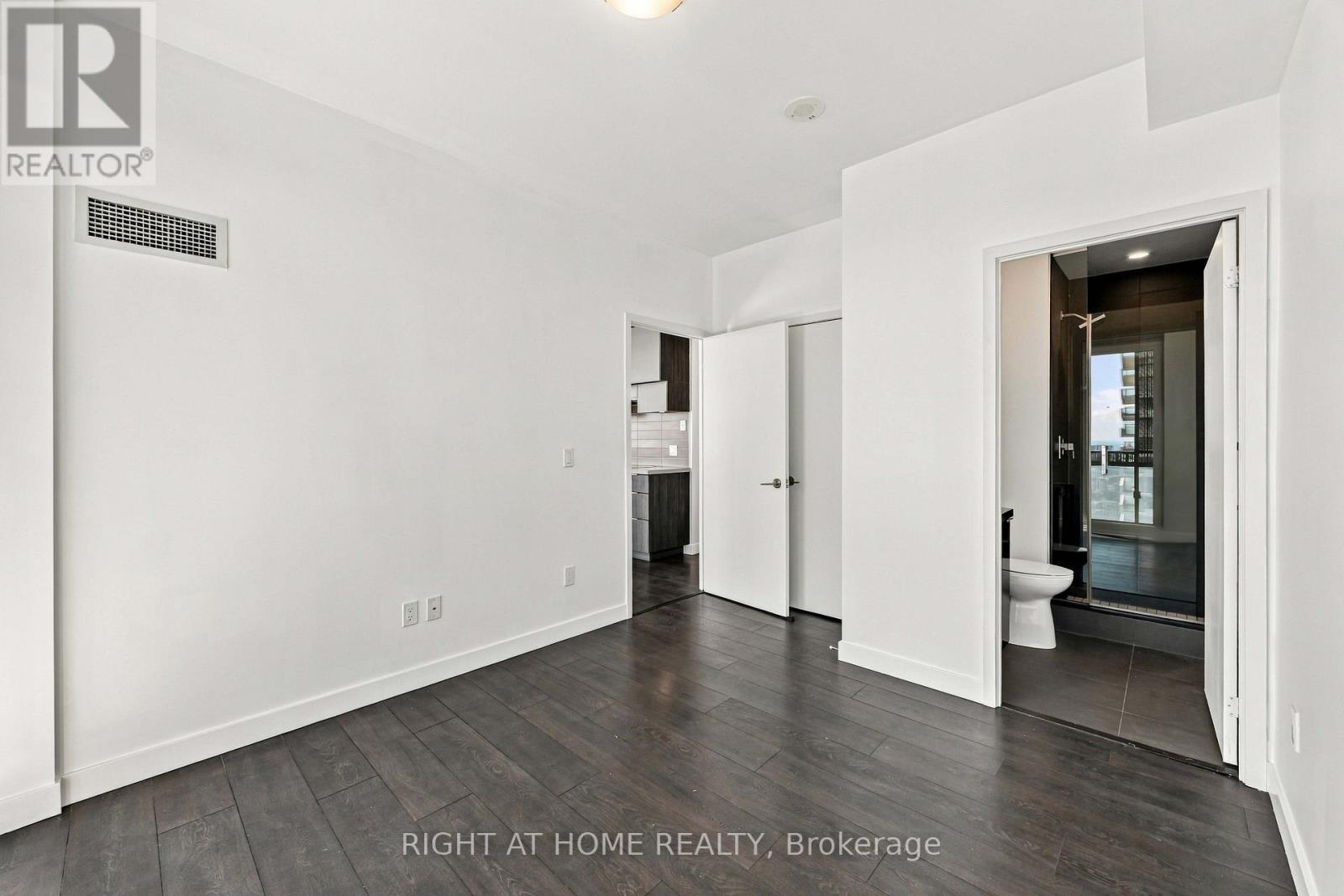 5002 - 8 Eglinton Avenue E, Toronto, Ontario  M4P 0C1 - Photo 16 - C13833628