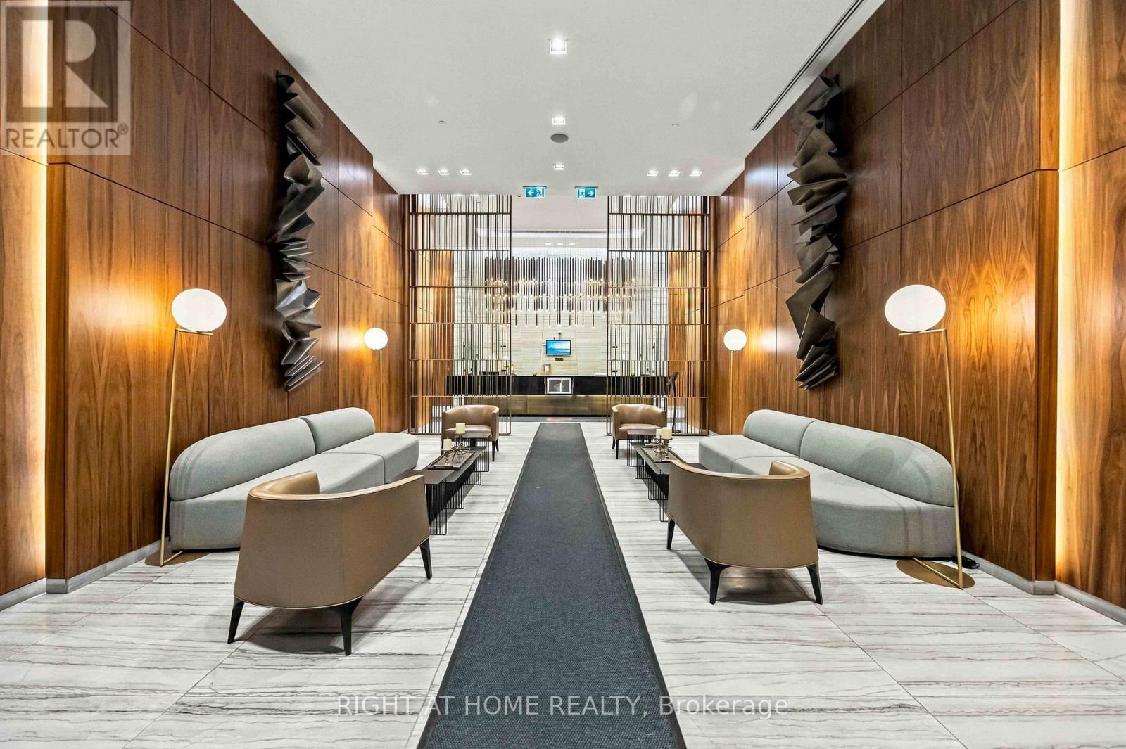 5002 - 8 Eglinton Avenue E, Toronto, Ontario  M4P 0C1 - Photo 2 - C13833628