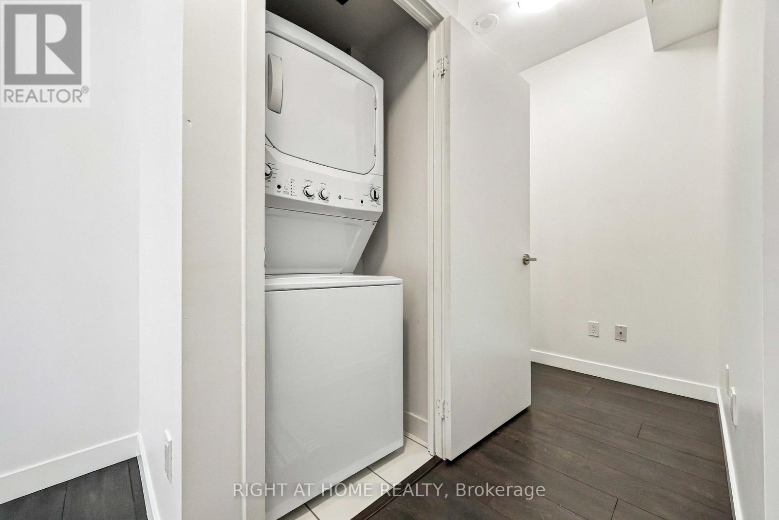 5002 - 8 Eglinton Avenue E, Toronto, Ontario  M4P 0C1 - Photo 22 - C13833628