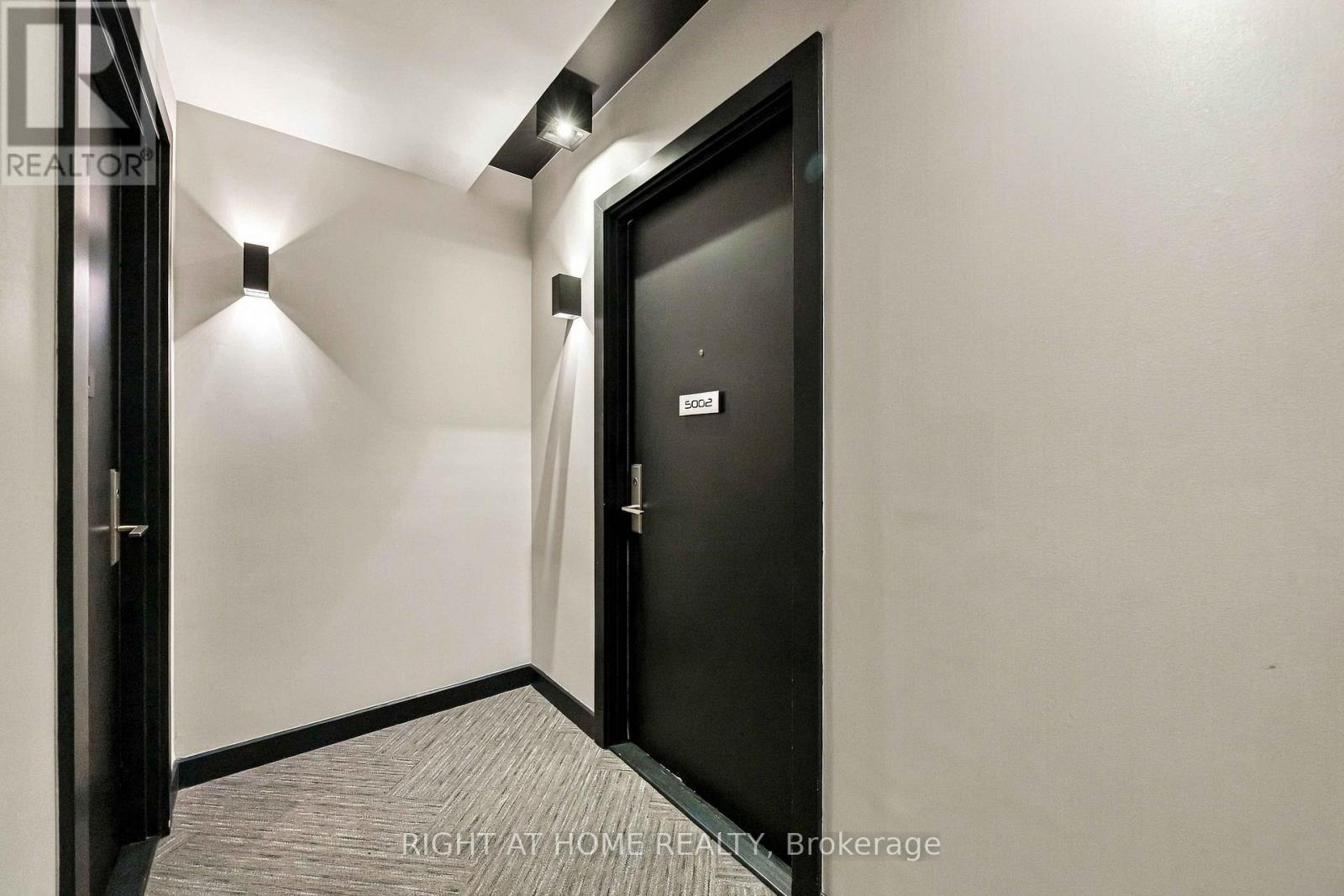 5002 - 8 Eglinton Avenue E, Toronto, Ontario  M4P 0C1 - Photo 3 - C13833628
