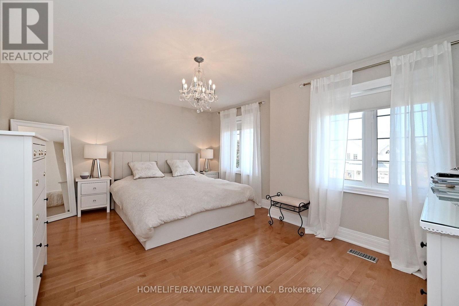 59 Vitlor Drive, Richmond Hill, Ontario  L4E 0G3 - Photo 31 - N13833664