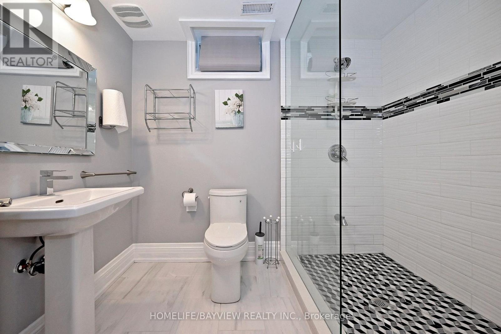 59 Vitlor Drive, Richmond Hill, Ontario  L4E 0G3 - Photo 39 - N13833664