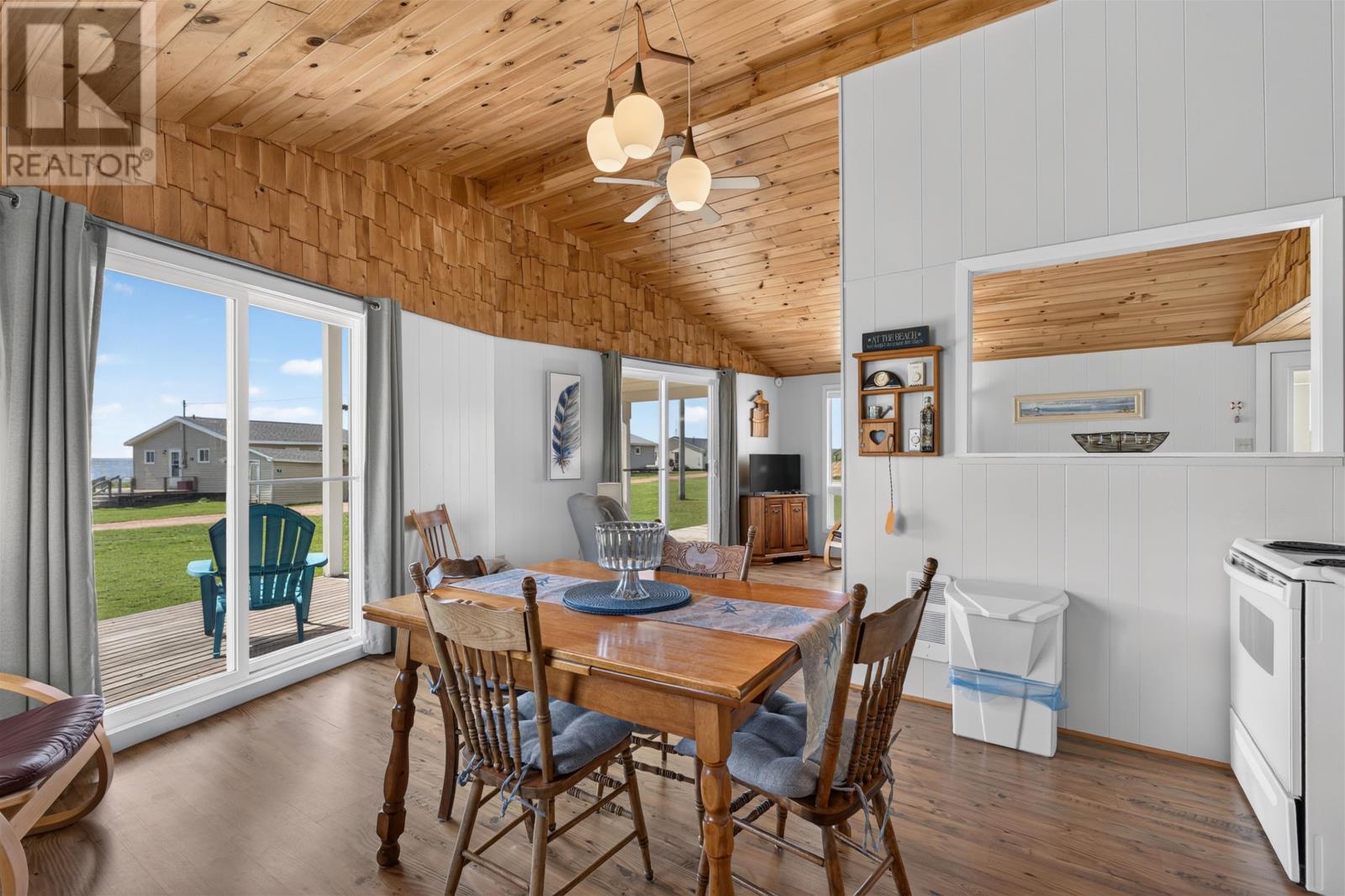 10 Mackay Drive, Augustine Cove, Prince Edward Island  C0B 1X0 - Photo 26 - 202624428