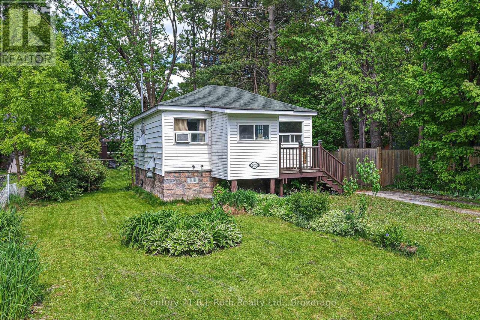3427 Coronation Avenue, Severn, Ontario  L0K 1G0 - Photo 1 - S13833656