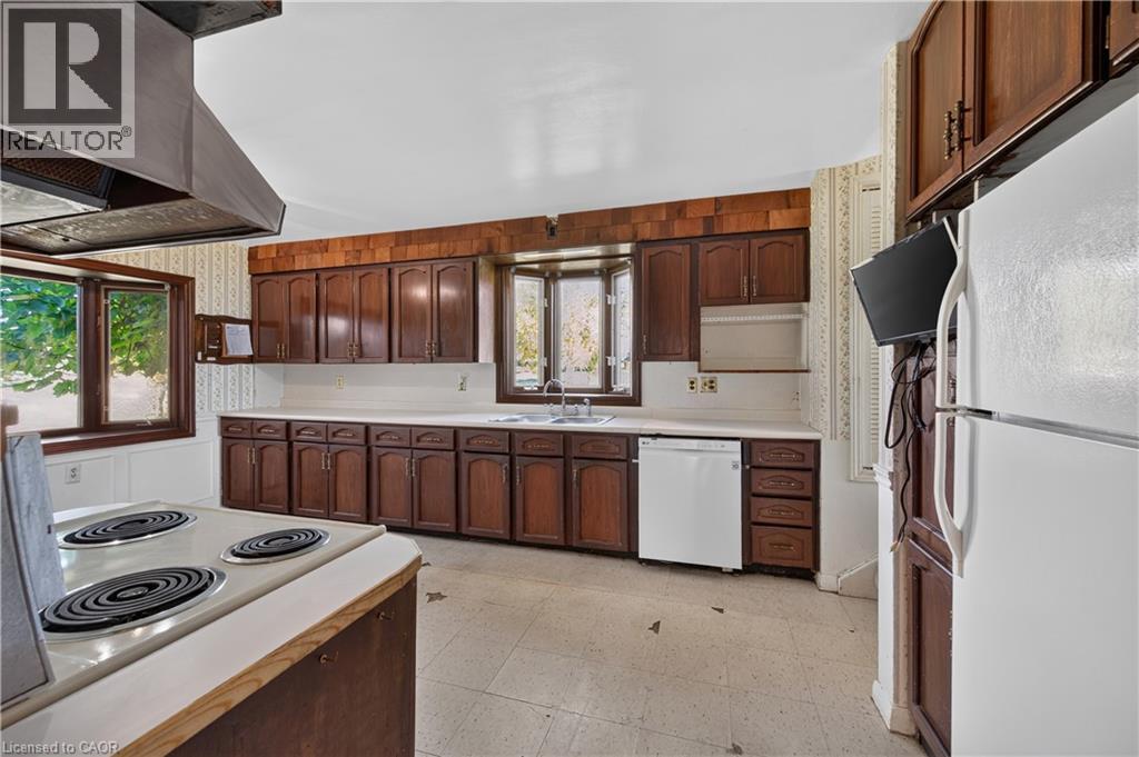 1619 Snake Road, Burlington, Ontario  L7P 4Y9 - Photo 4 - 40866478