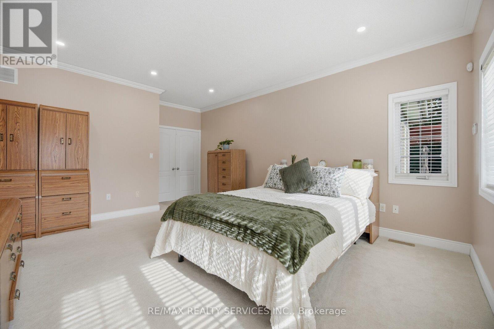 8910 Creditview Road, Brampton, Ontario L6Y 0G4 - Photo 20 - W13833646