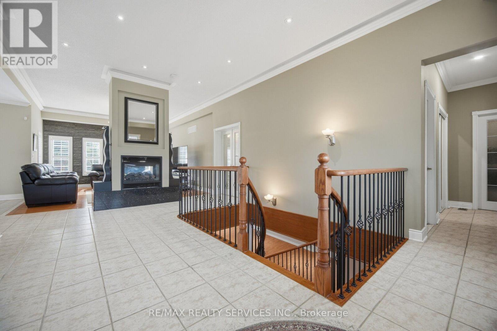 8910 Creditview Road, Brampton, Ontario L6Y 0G4 - Photo 28 - W13833646