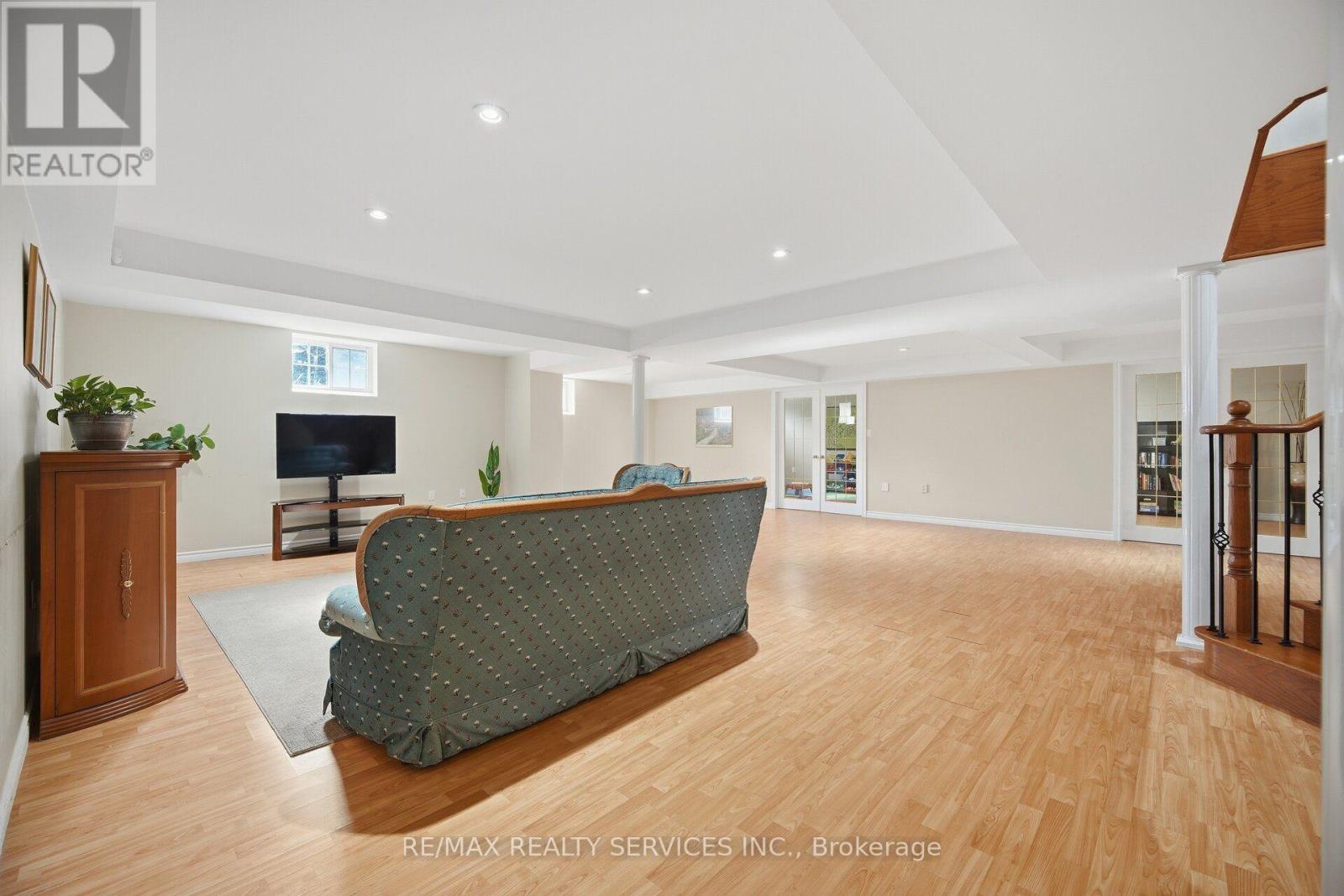 8910 Creditview Road, Brampton, Ontario L6Y 0G4 - Photo 31 - W13833646