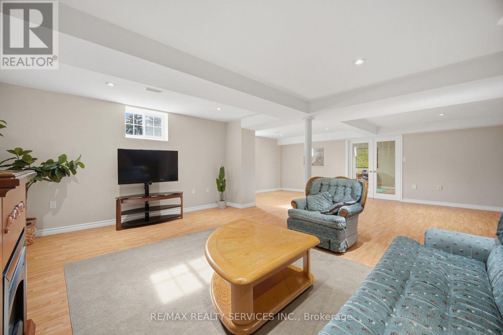 8910 Creditview Road, Brampton, Ontario L6Y 0G4 - Photo 34 - W13833646