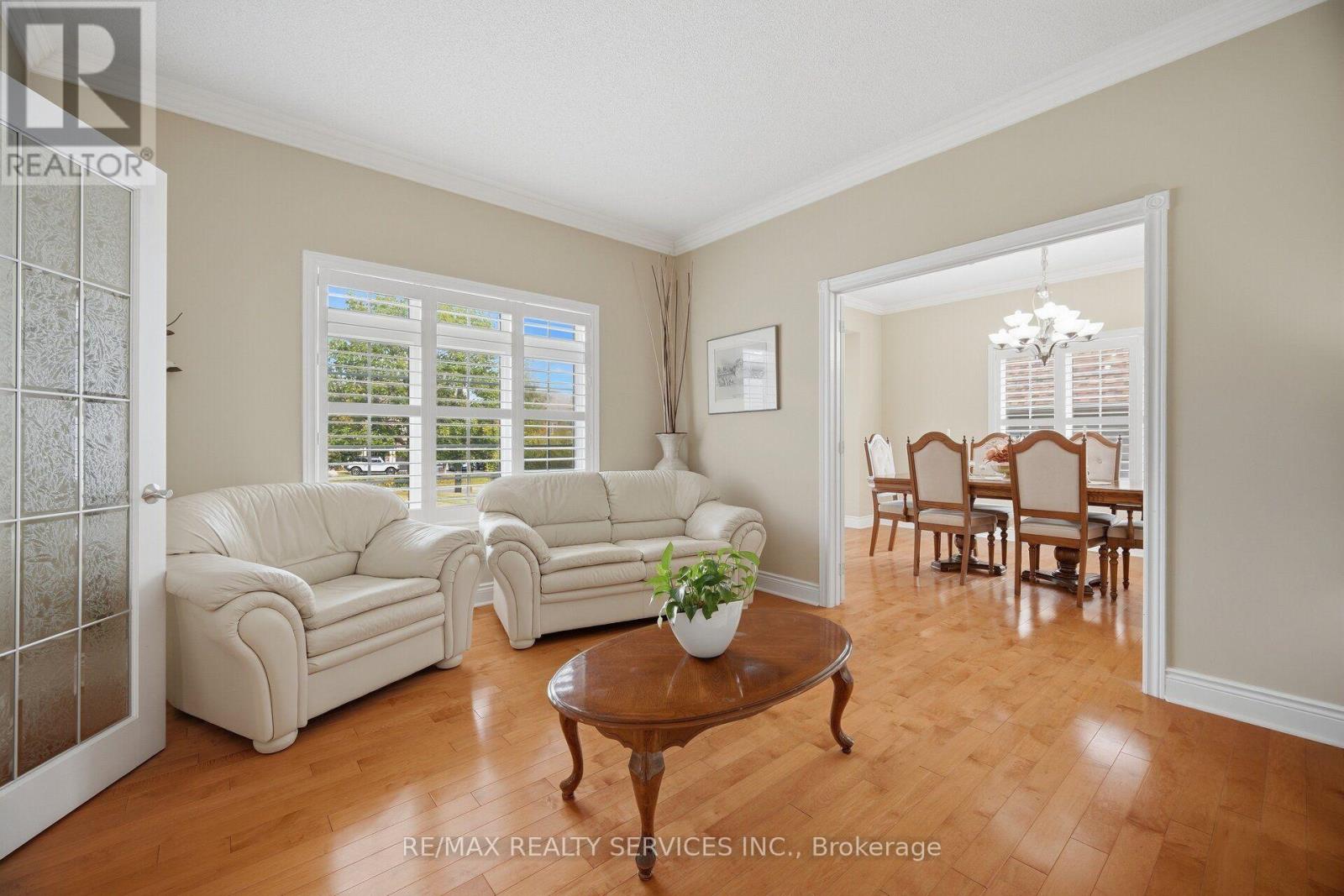8910 Creditview Road, Brampton, Ontario L6Y 0G4 - Photo 5 - W13833646
