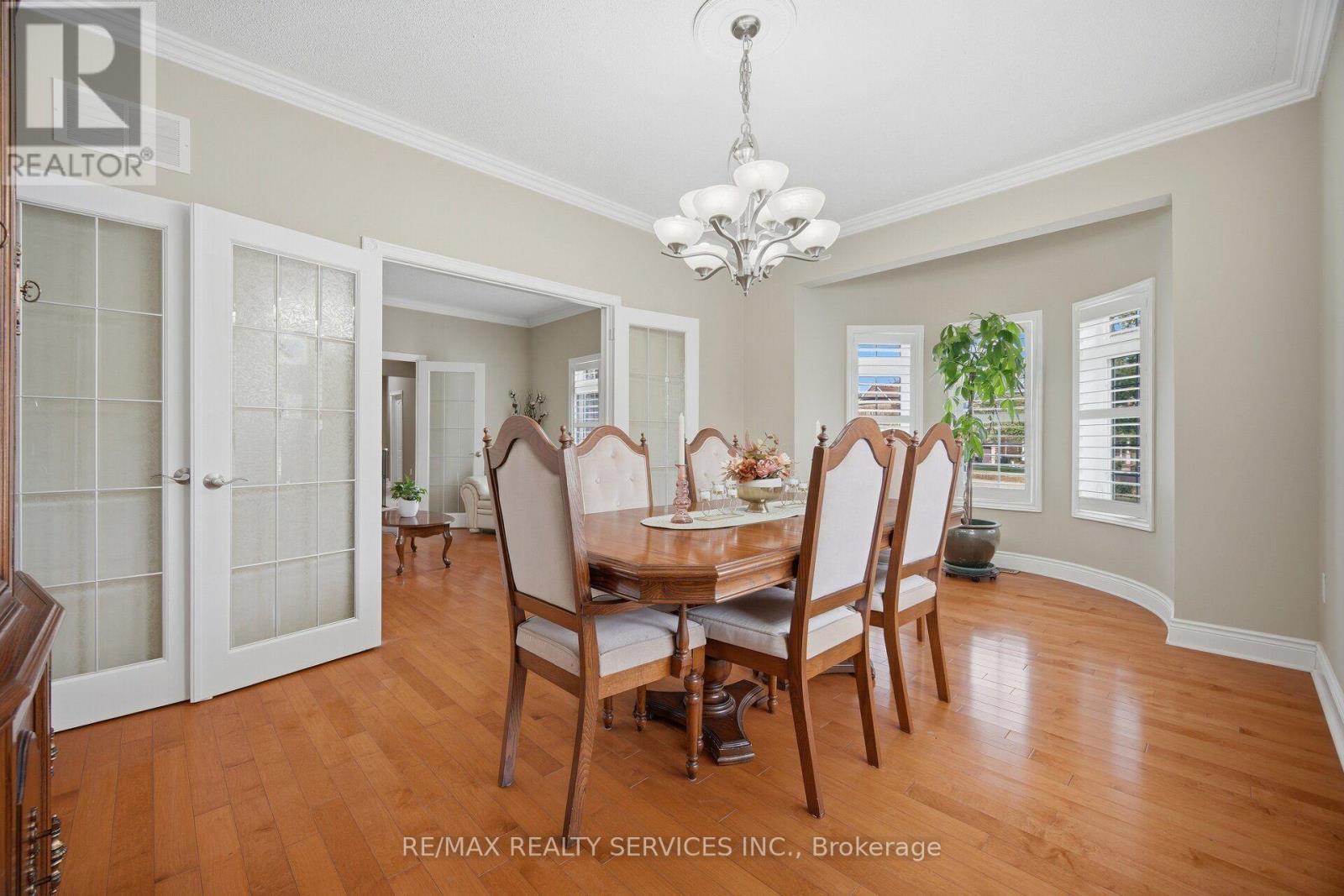 8910 Creditview Road, Brampton, Ontario L6Y 0G4 - Photo 7 - W13833646