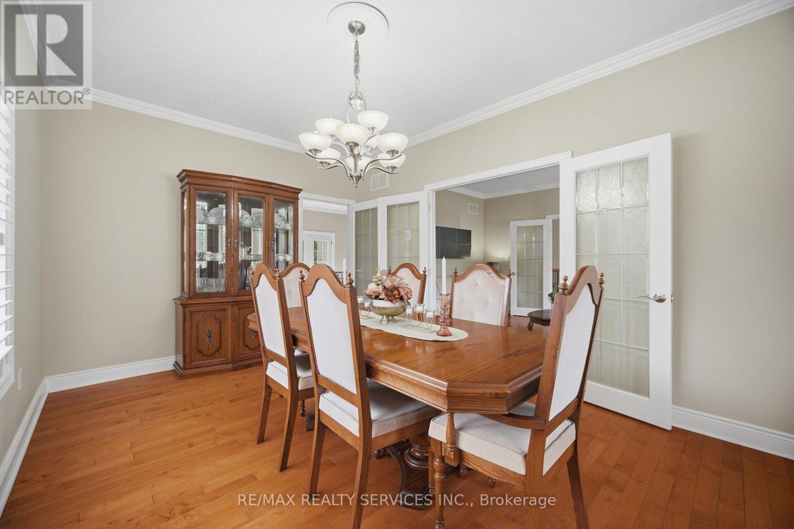 8910 Creditview Road, Brampton, Ontario L6Y 0G4 - Photo 8 - W13833646