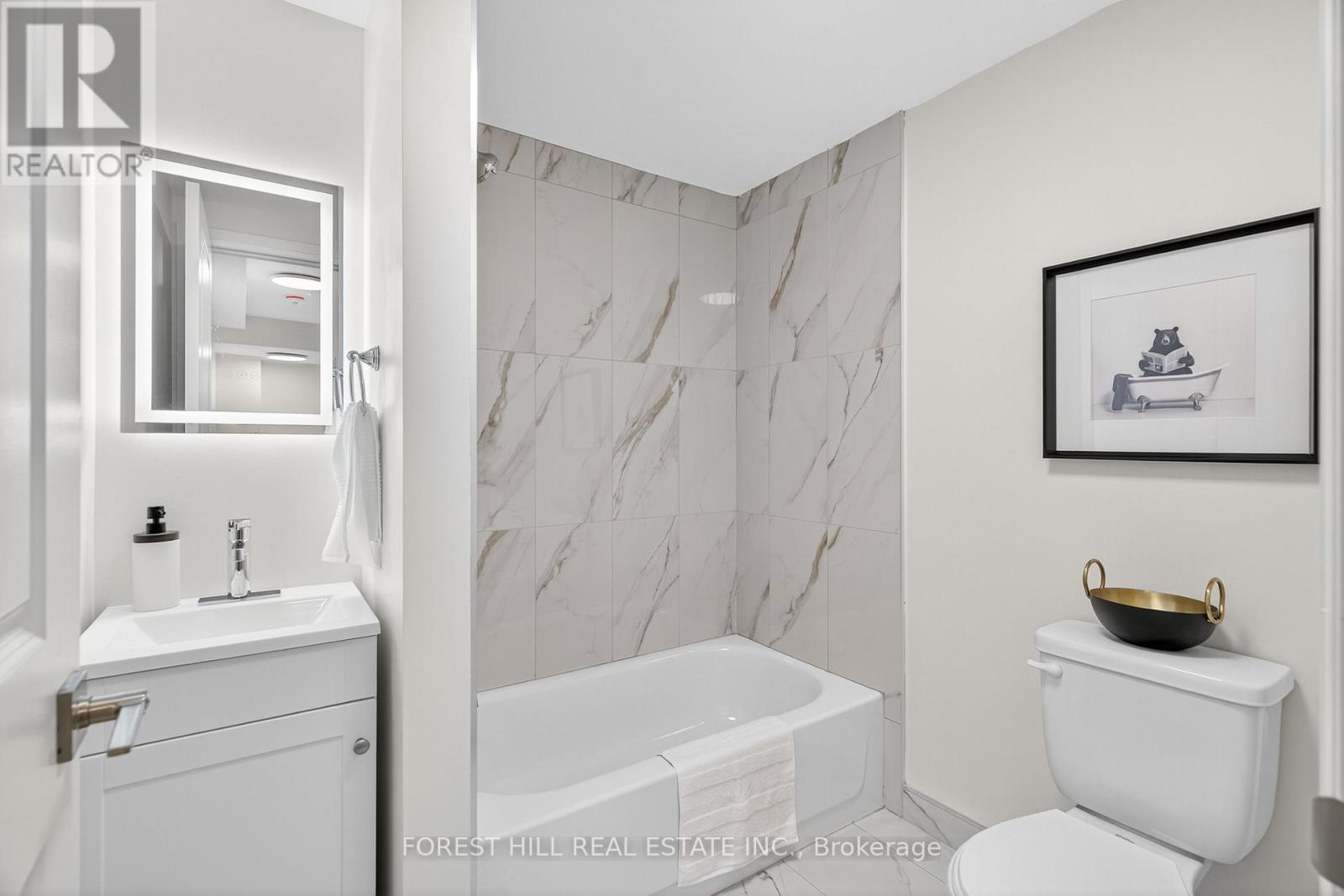 A - 12 Smallwood Drive, Toronto, Ontario M3M 1T8 - Photo 15 - W13833658