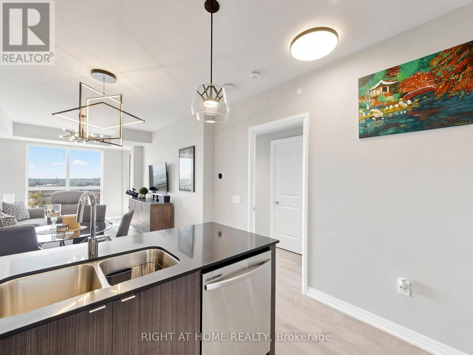 607 - 50 Thomas Riley Road, Toronto, Ontario M9B 0C5 - Photo 13 - W13833666