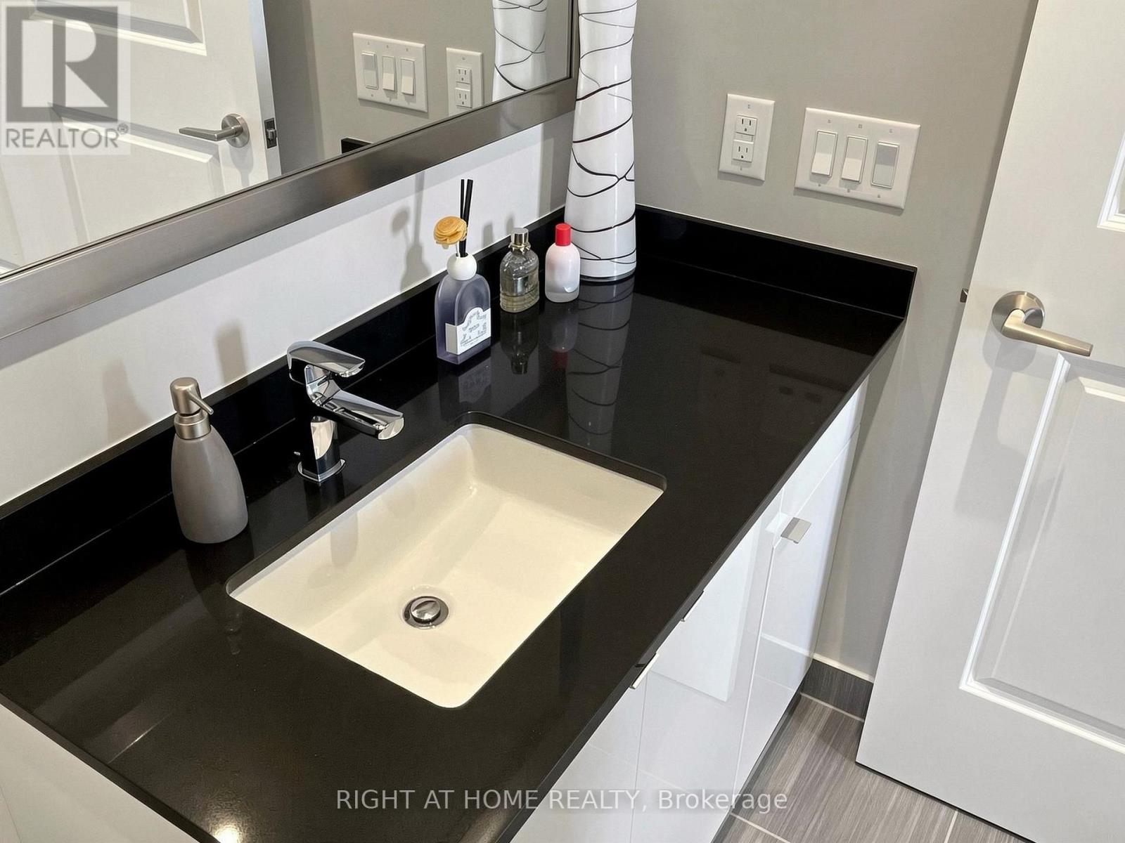 607 - 50 Thomas Riley Road, Toronto, Ontario M9B 0C5 - Photo 29 - W13833666