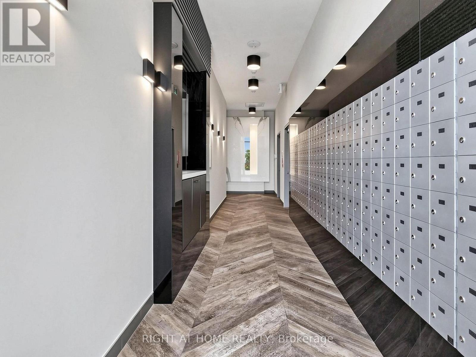 607 - 50 Thomas Riley Road, Toronto, Ontario M9B 0C5 - Photo 5 - W13833666