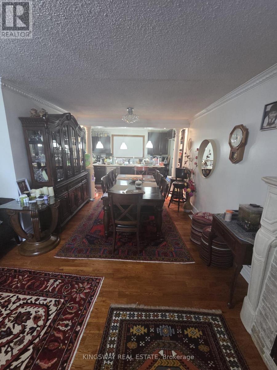 405 Dixon Boulevard, Newmarket, Ontario  L3Y 5C5 - Photo 6 - N13606788