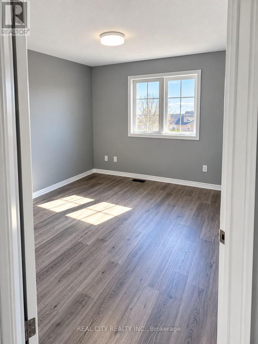 64 Clough Crescent, Guelph, Ontario N1L 0G1 - Photo 8 - X13833636