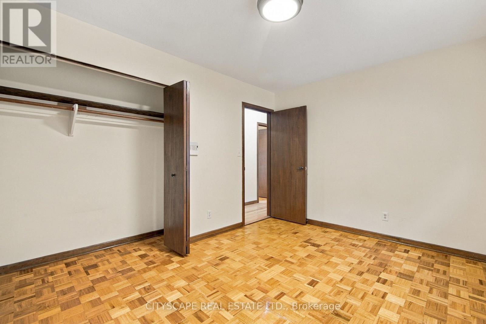 9966 Asgard Road, Windsor, Ontario N8R 1E2 - Photo 18 - X13833644