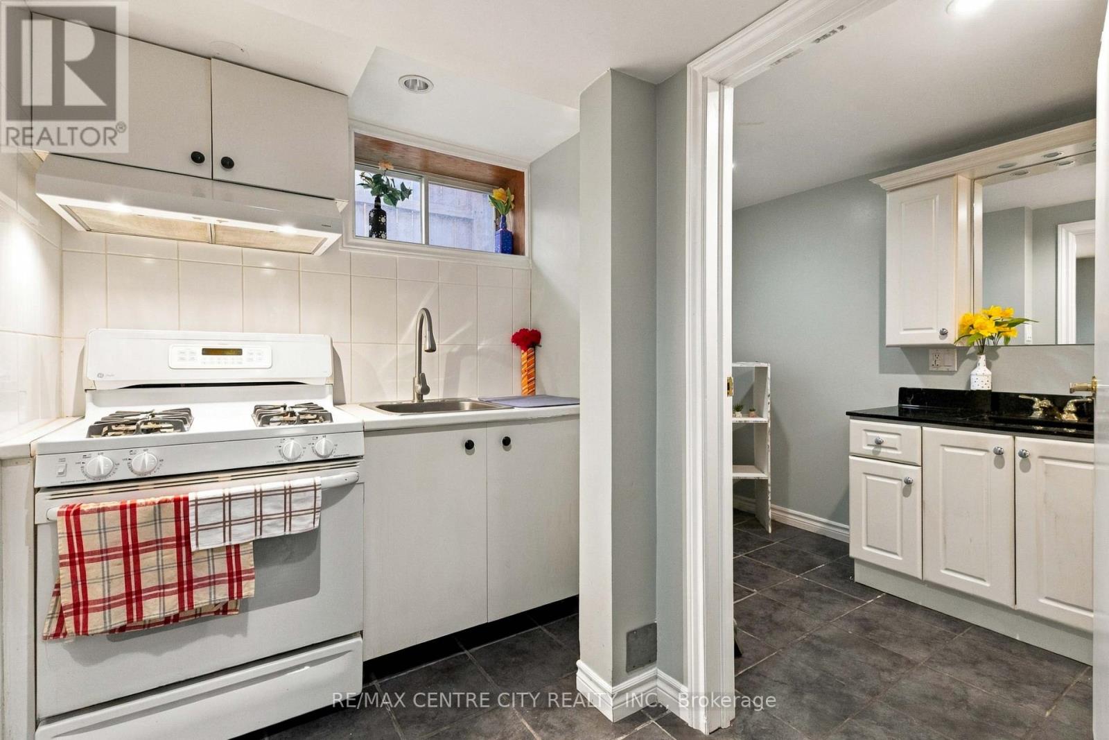 360 Hale Street, London East, Ontario  N5W 1G4 - Photo 22 - X13833604