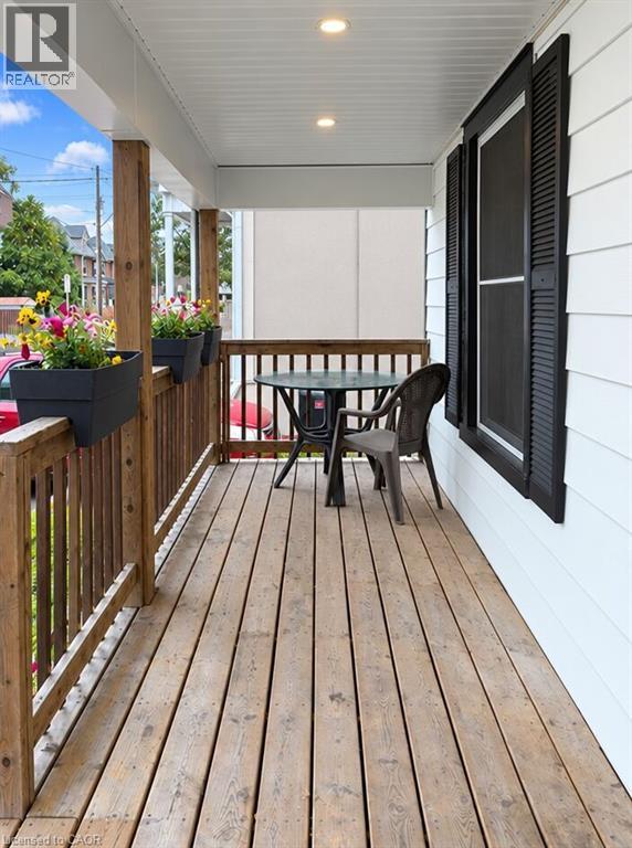 163 Eastbourne Avenue, Hamilton, Ontario  L8M 2N2 - Photo 3 - 40865187