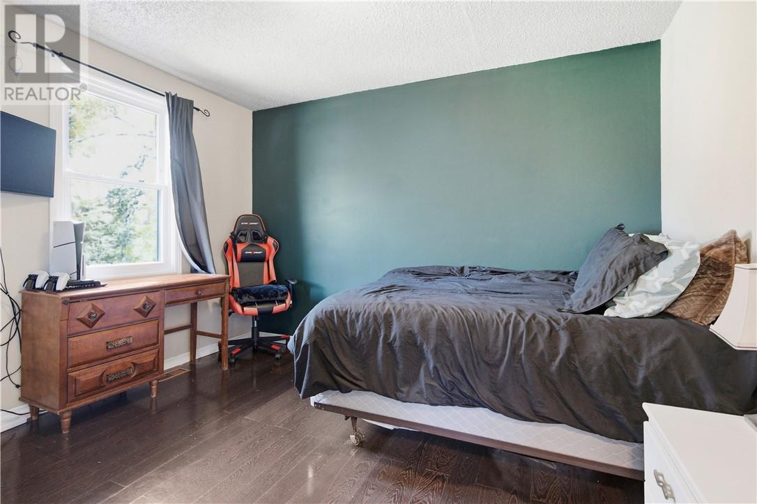 212 Riverside Drive W, Dowling, Ontario  P0M 1R0 - Photo 17 - 2130643