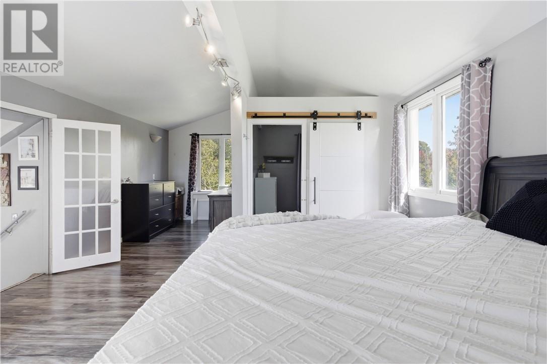 212 Riverside Drive W, Dowling, Ontario  P0M 1R0 - Photo 20 - 2130643