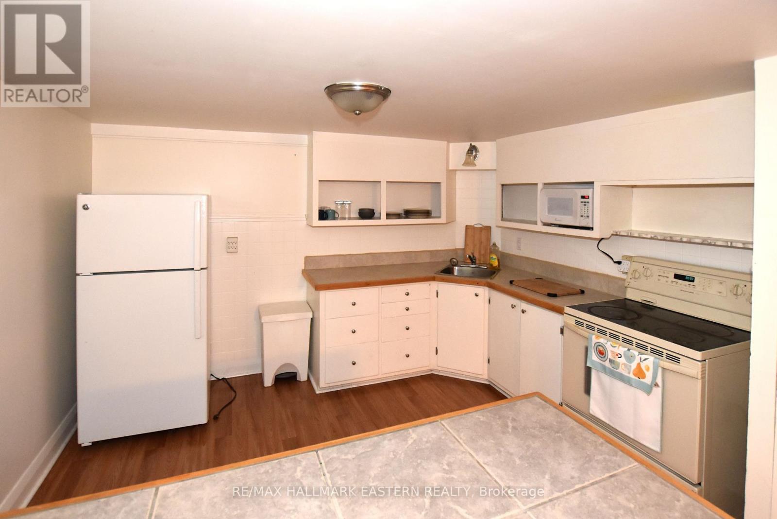 726 Fairbairn Street, Peterborough, Ontario  K9H 6B6 - Photo 20 - X13833764