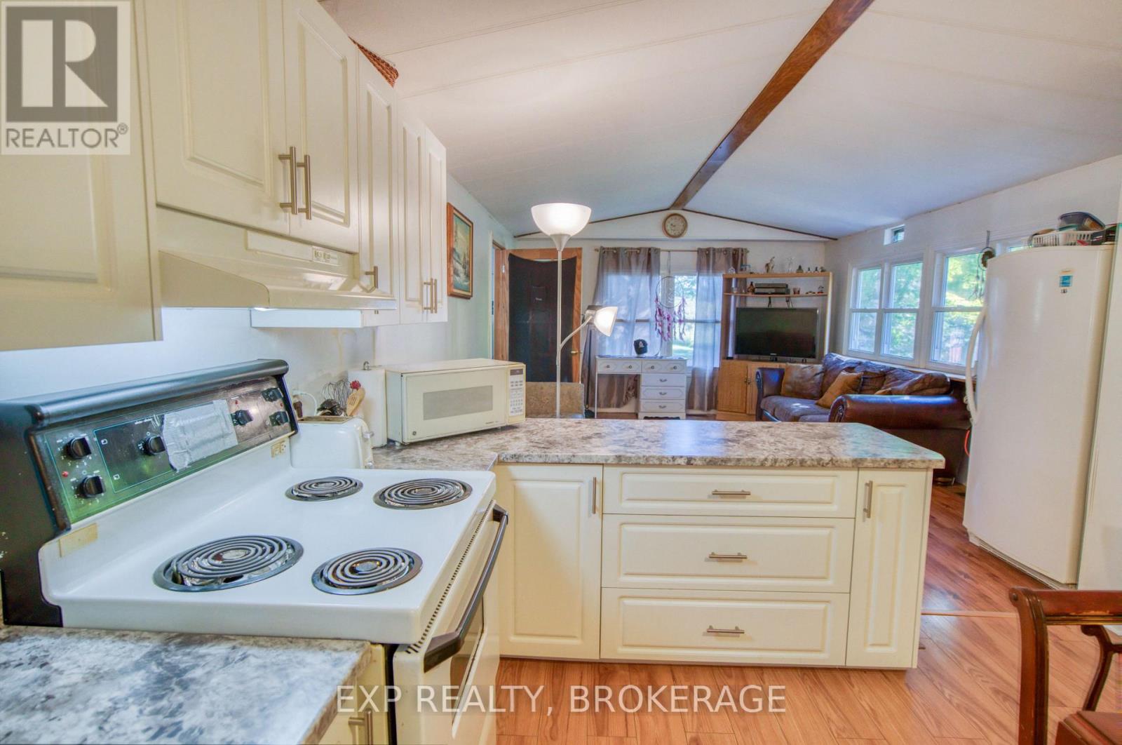4050 Elphin Maberly Road, Frontenac, Ontario  K0H 2K0 - Photo 9 - X13833684