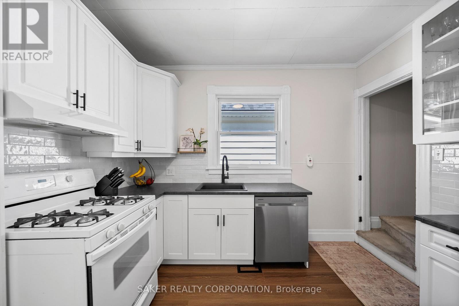 23 Maple Street, St. Thomas, Ontario  N5R 1Y8 - Photo 10 - X13833716