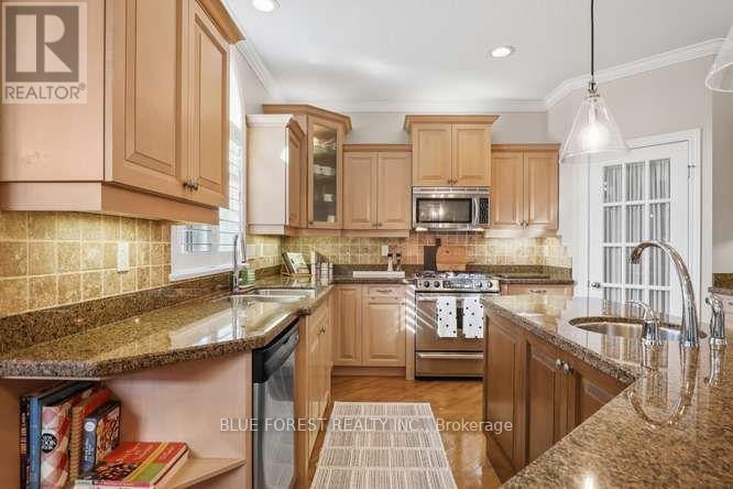 2084 Faircloth Road, London North, Ontario  N6G 5J3 - Photo 3 - X13833718