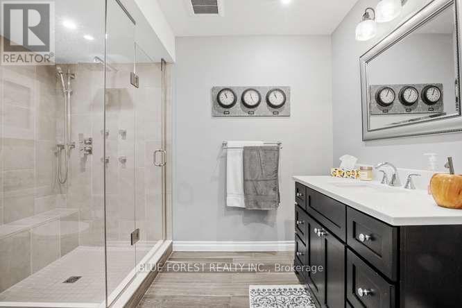 2084 Faircloth Road, London North, Ontario  N6G 5J3 - Photo 30 - X13833718