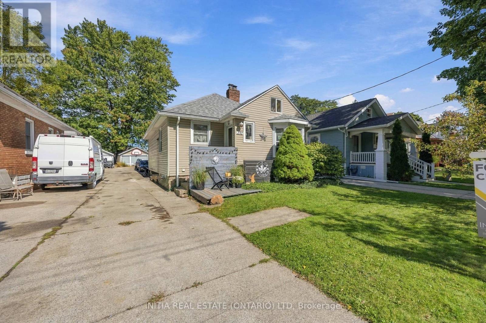 272 Kathleen Avenue, Sarnia, Ontario  N7T 1E3 - Photo 3 - X13833770