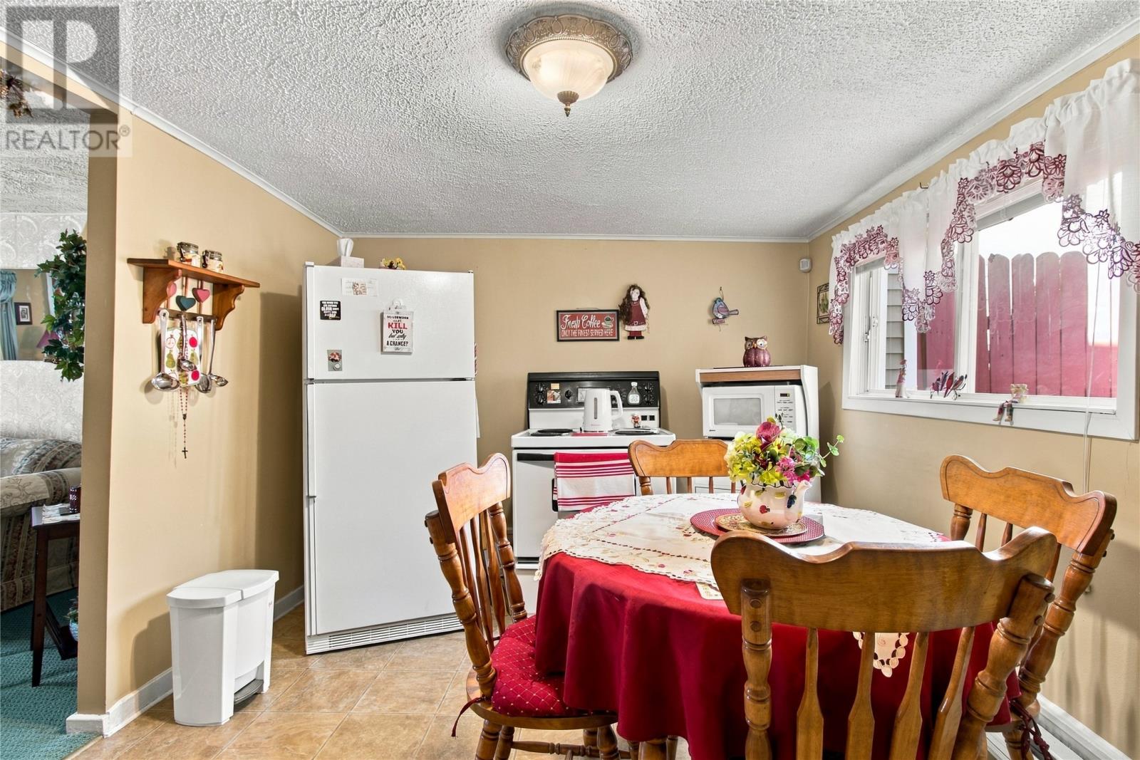 63 Merrymeeting Road photo 6