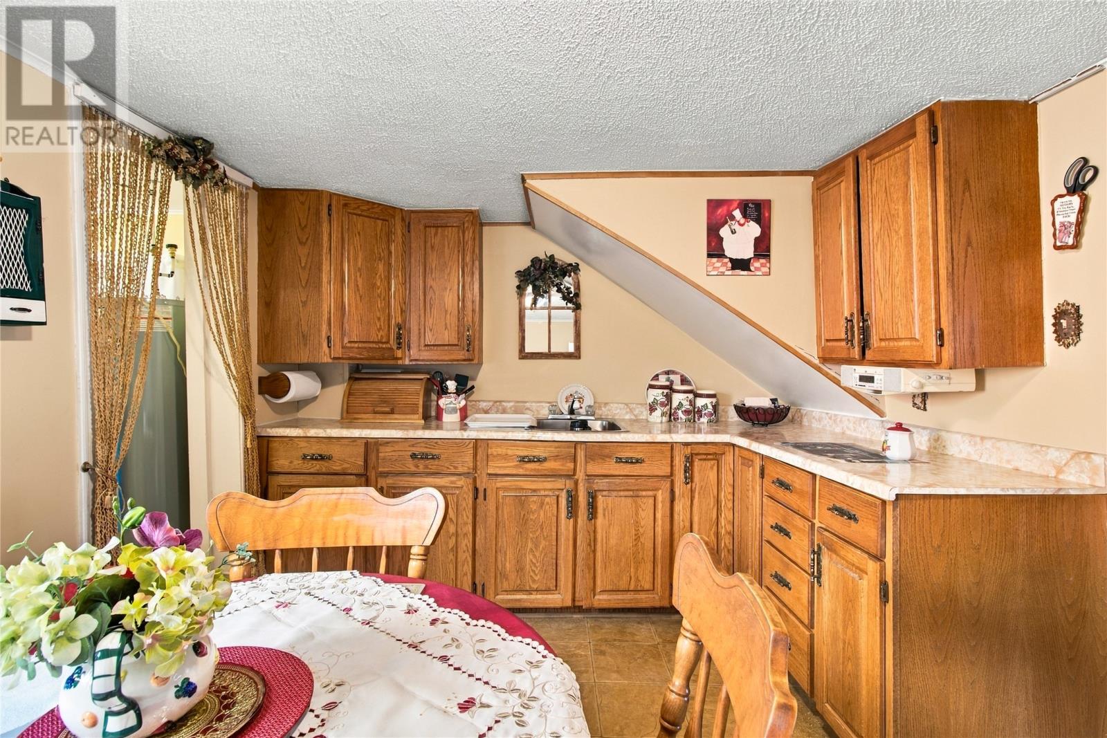 63 MERRYMEETING Road, St. Johns — photo 8