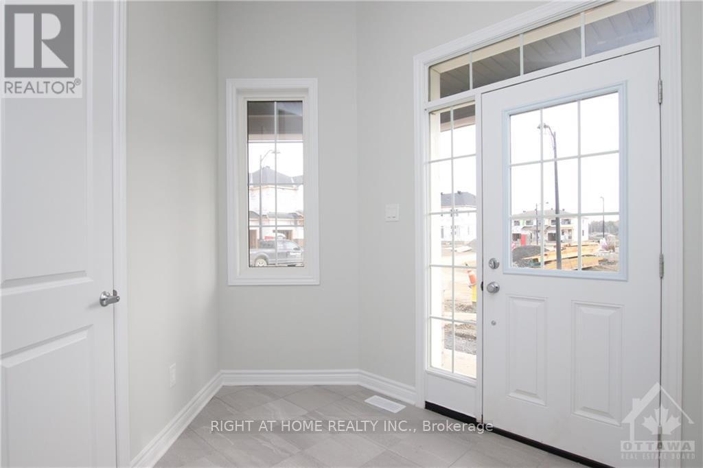 106 Mesa Drive, Ottawa, Ontario K2J 6V9 - Photo 9 - X13833774