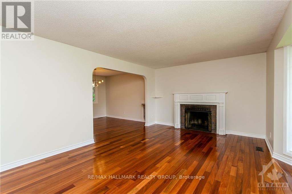 570 Duff Crescent, Ottawa, Ontario K1J 7C5 - Photo 4 - X13833784