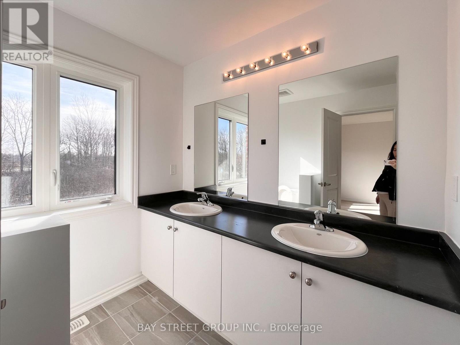 25 - 7444 Baycrest Common, Niagara Falls, Ontario  L2G 3L9 - Photo 14 - X13833706