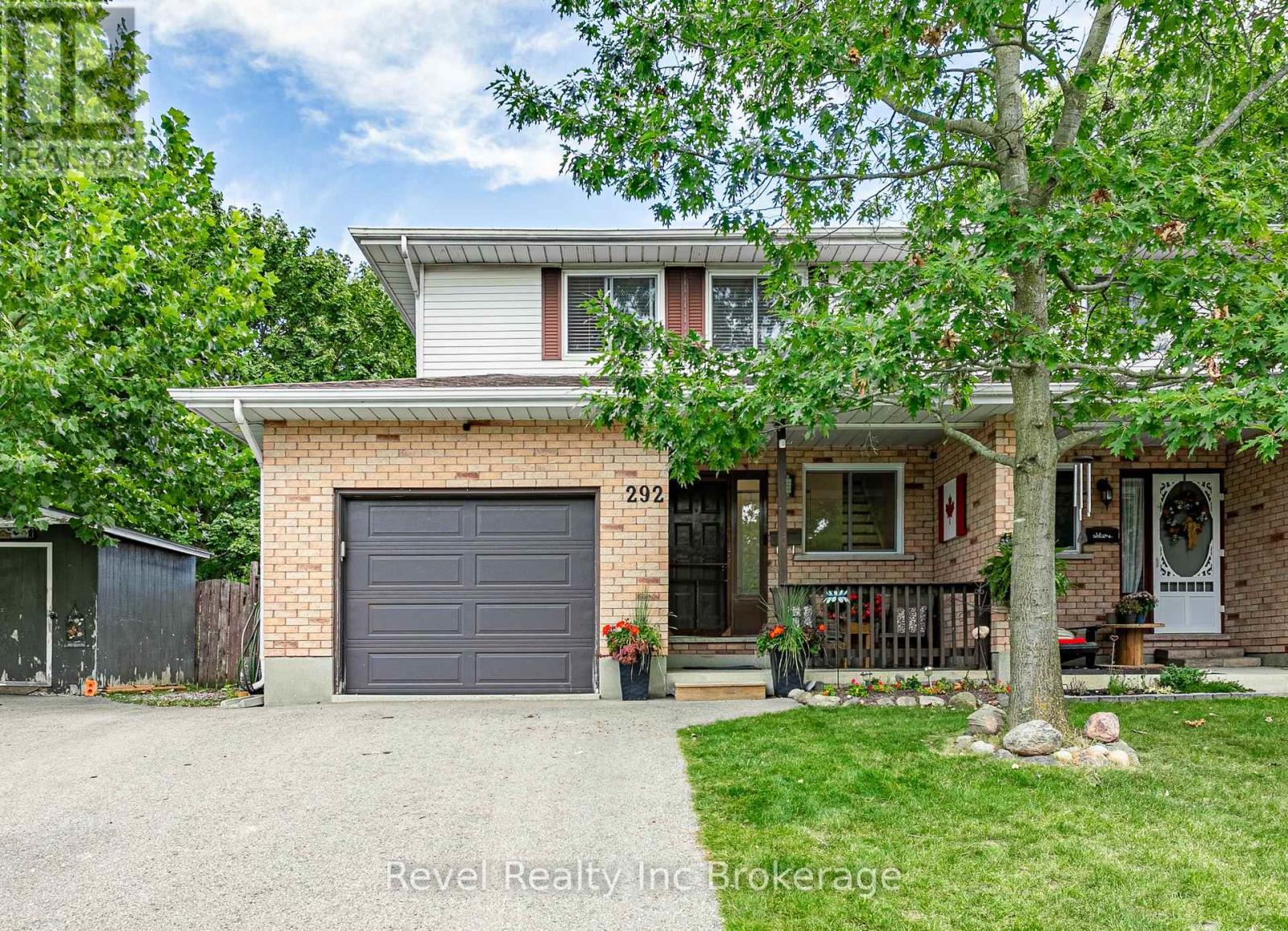 292 Kensington Avenue, Ingersoll, Ontario N5C 3X1 - Photo 1 - X13833704