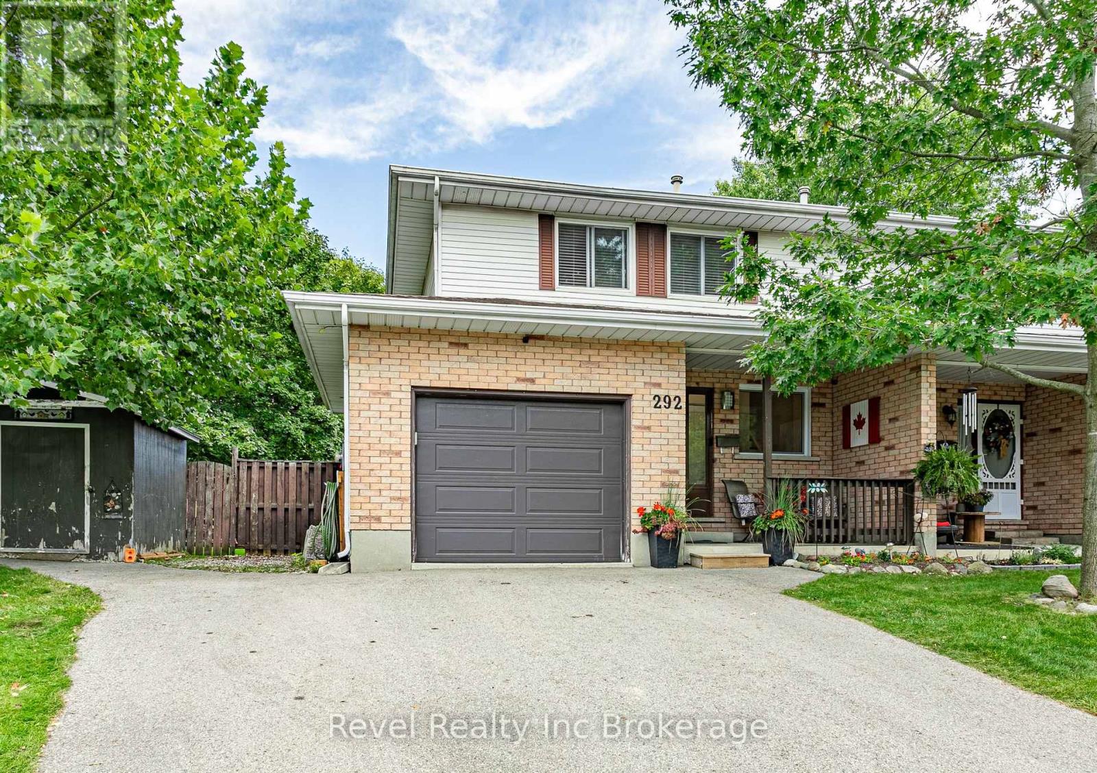 292 Kensington Avenue, Ingersoll, Ontario N5C 3X1 - Photo 2 - X13833704