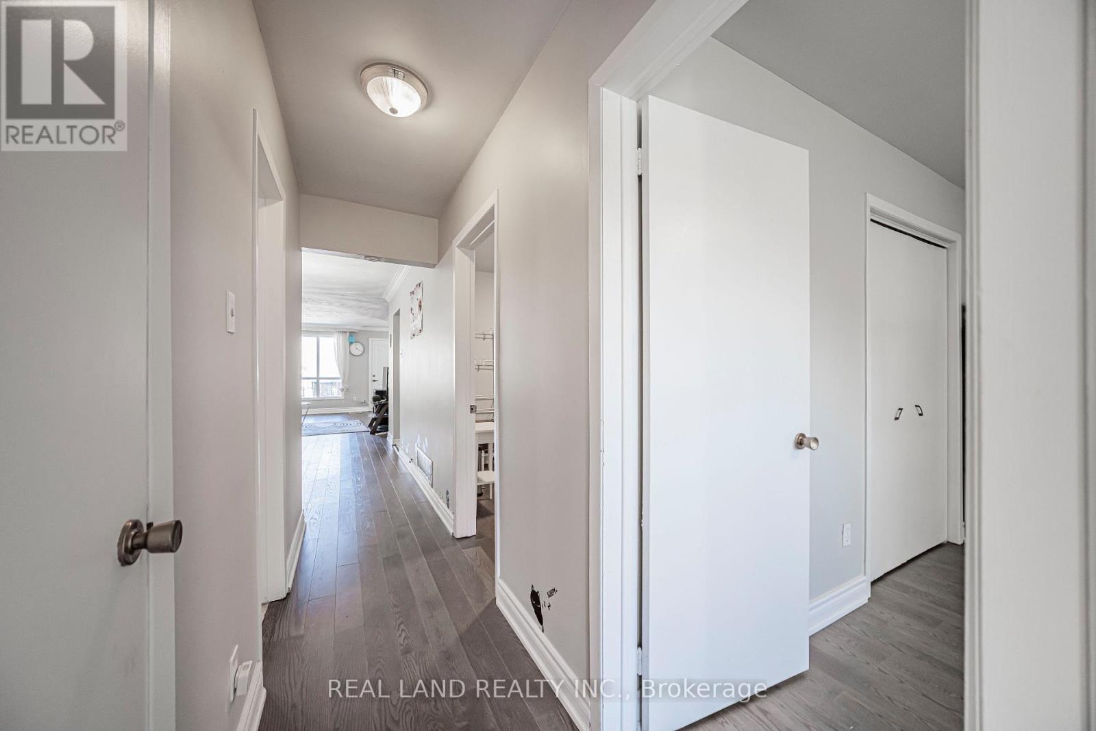 37 Pawnee Avenue, Toronto, Ontario  M2H 3C6 - Photo 16 - C13833700