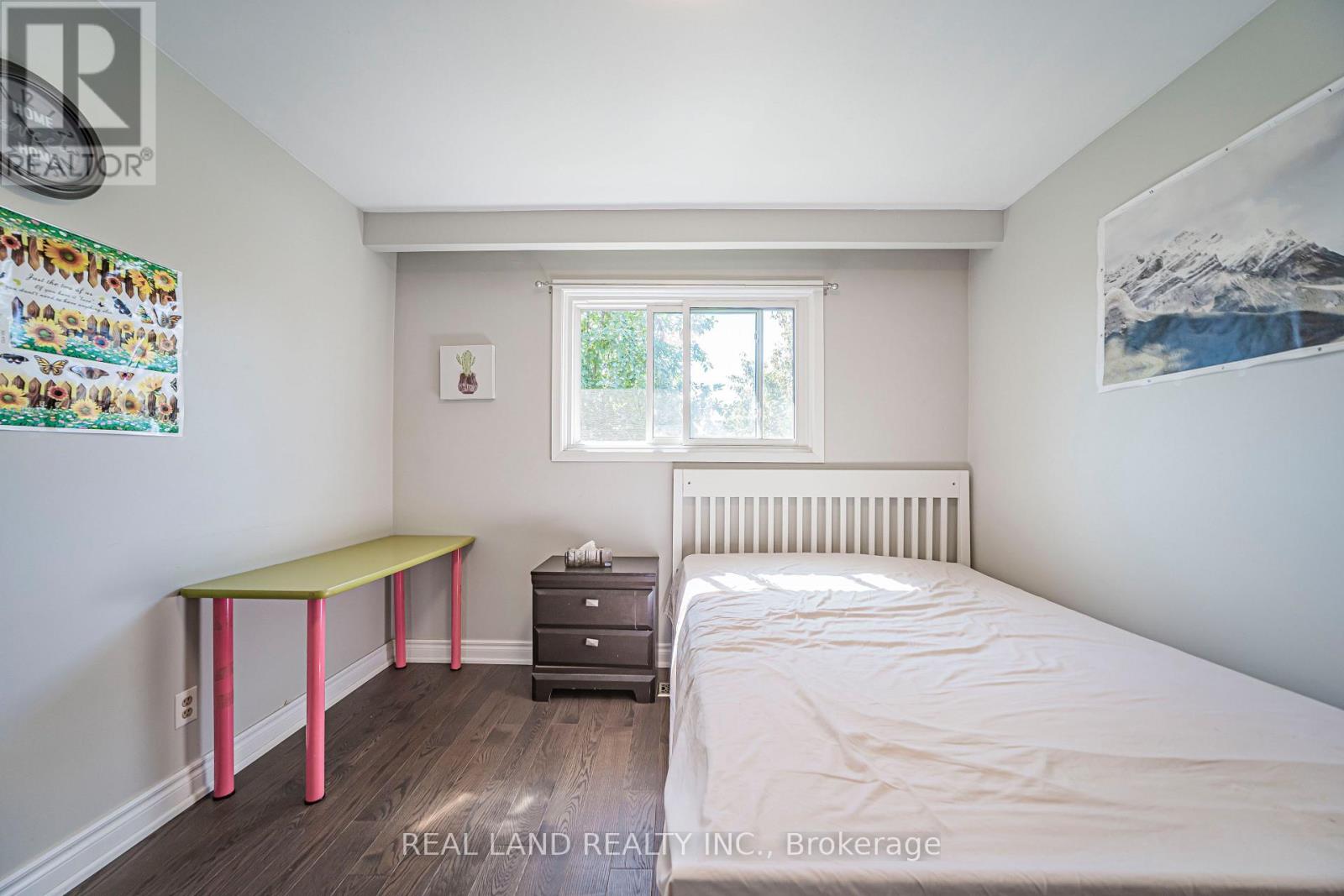 37 Pawnee Avenue, Toronto, Ontario  M2H 3C6 - Photo 19 - C13833700