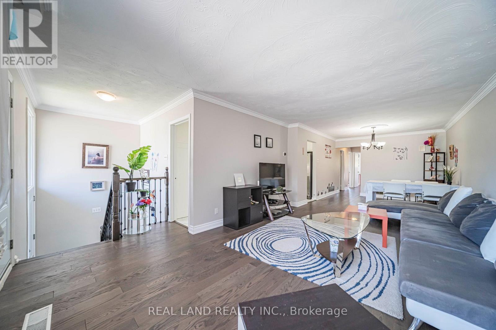37 Pawnee Avenue, Toronto, Ontario  M2H 3C6 - Photo 9 - C13833700