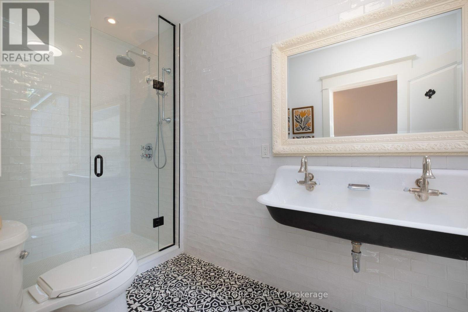 40 Bright Street, Toronto, Ontario  M5A 3H4 - Photo 16 - C13833730