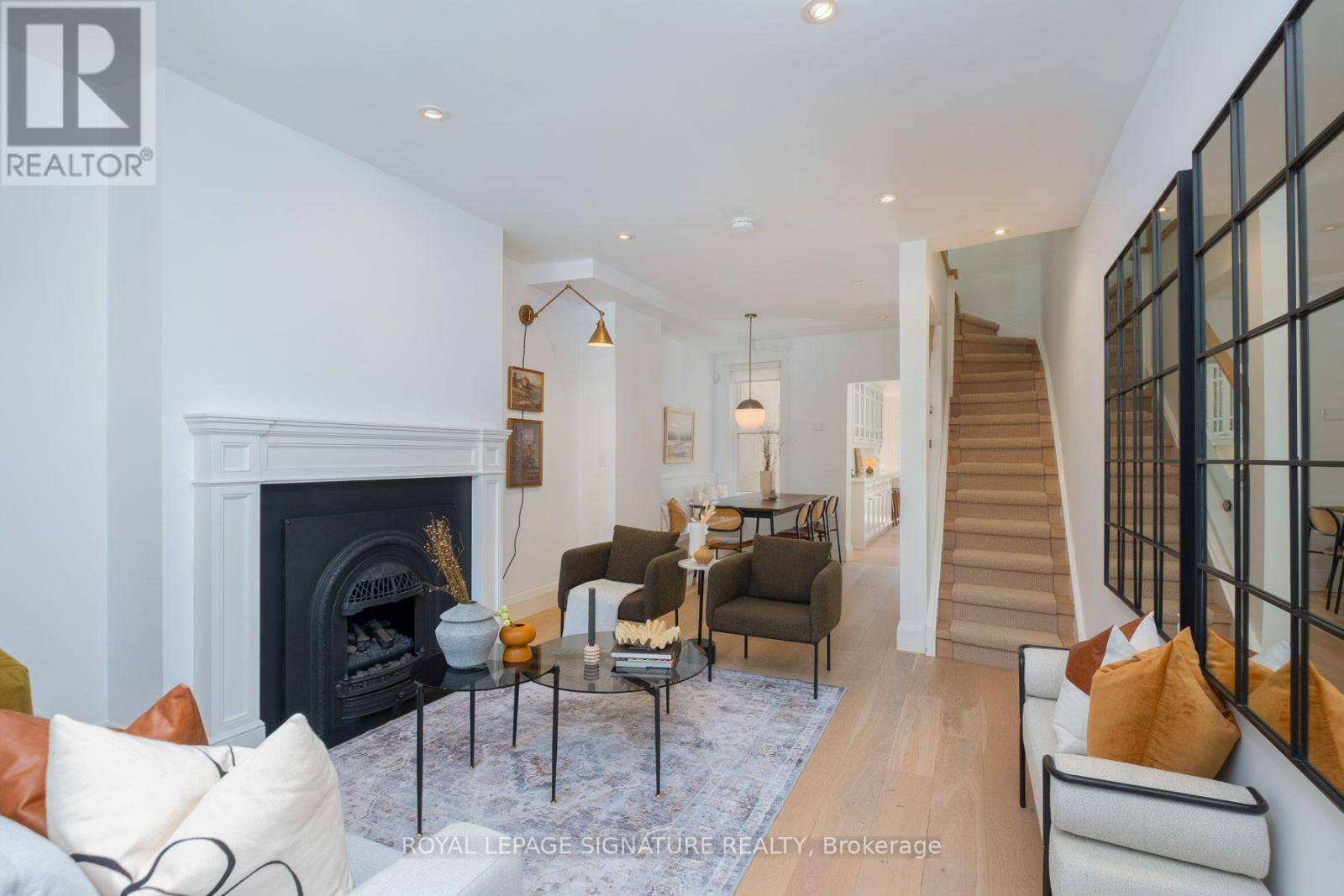 40 Bright Street, Toronto, Ontario  M5A 3H4 - Photo 2 - C13833730